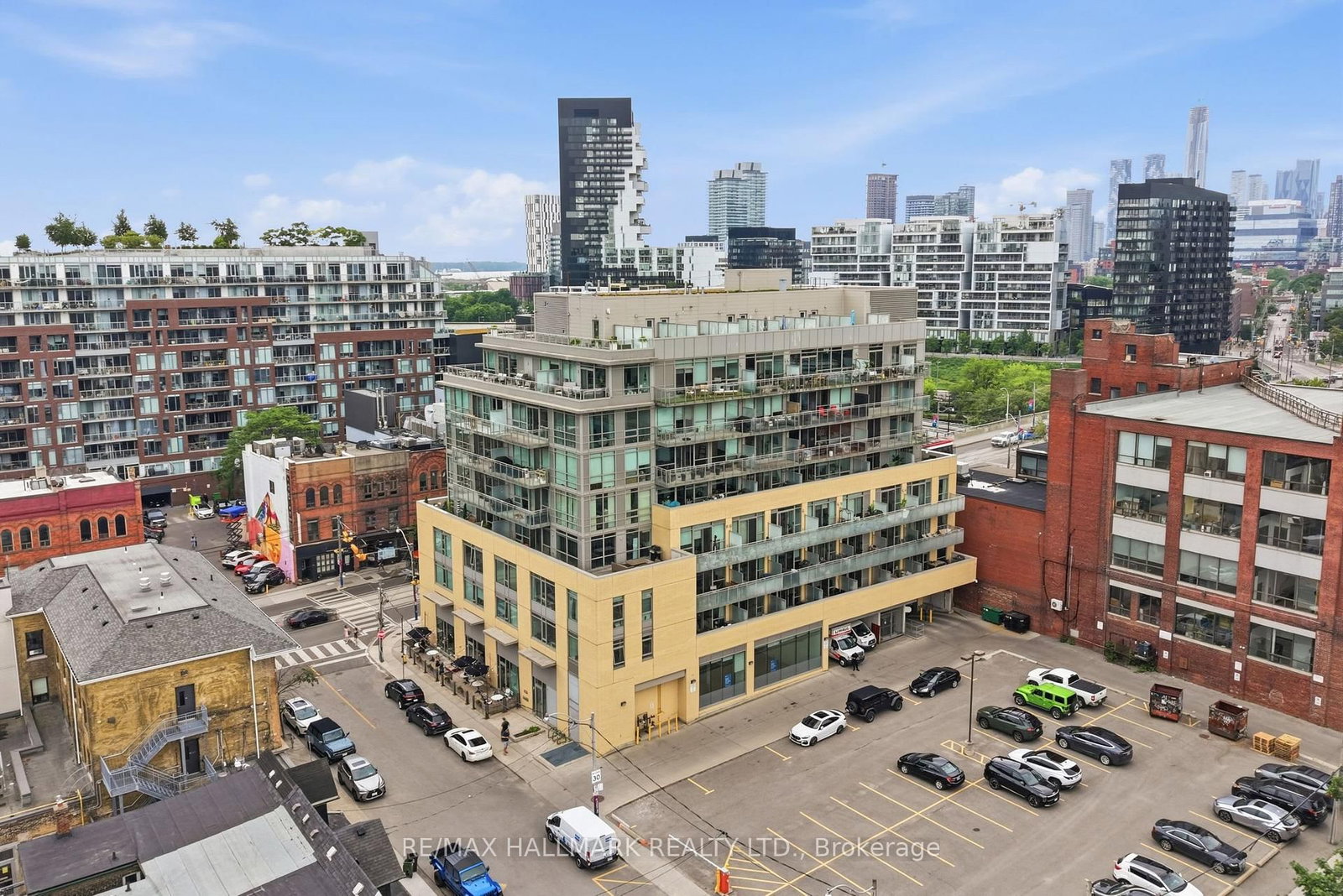 630 Queen Street E • #602 • Toronto, ON photo 32