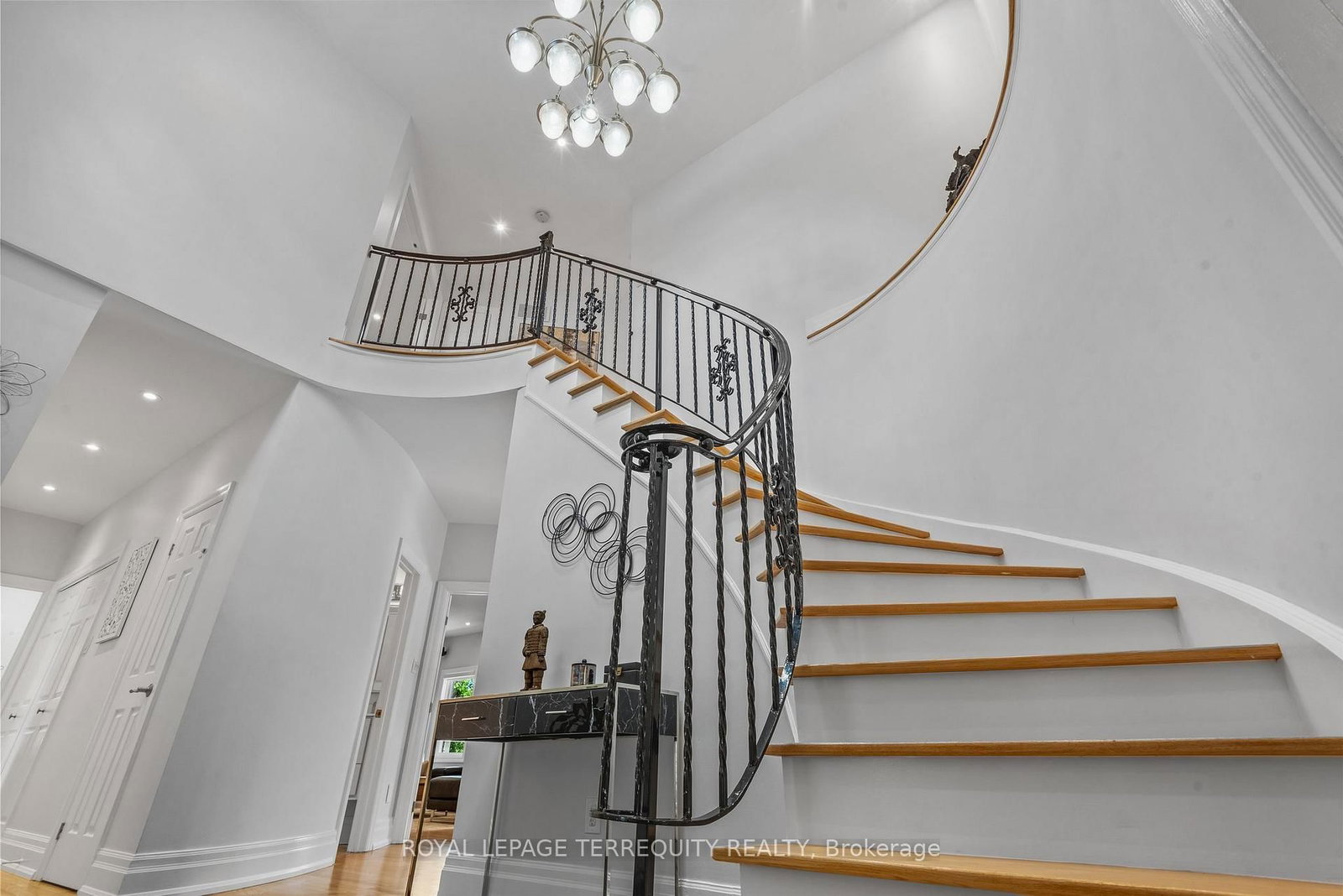 507 Rougemount Dr, Pickering, view 19