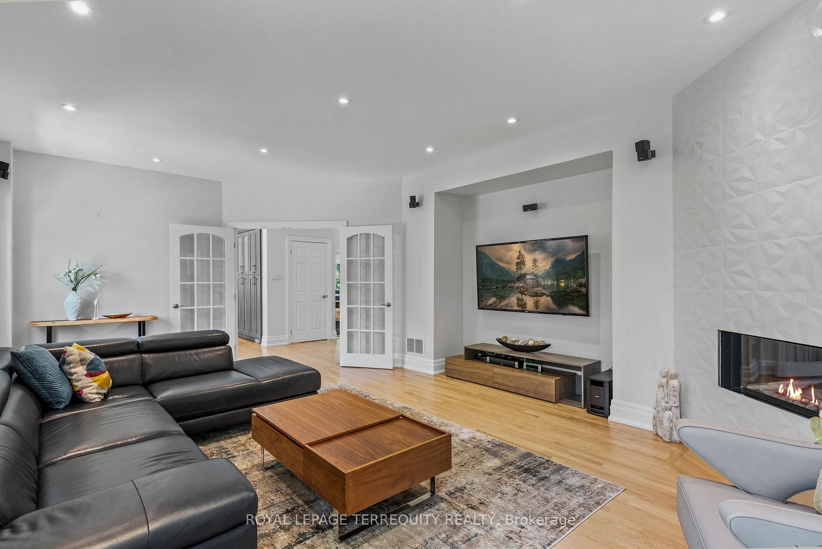 507 Rougemount Dr, Pickering, view 8