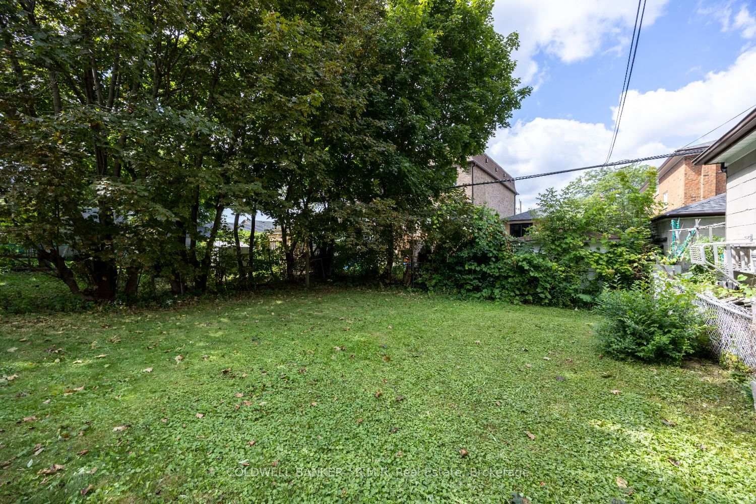 162 Magnolia Avenue • Toronto, ON photo 27