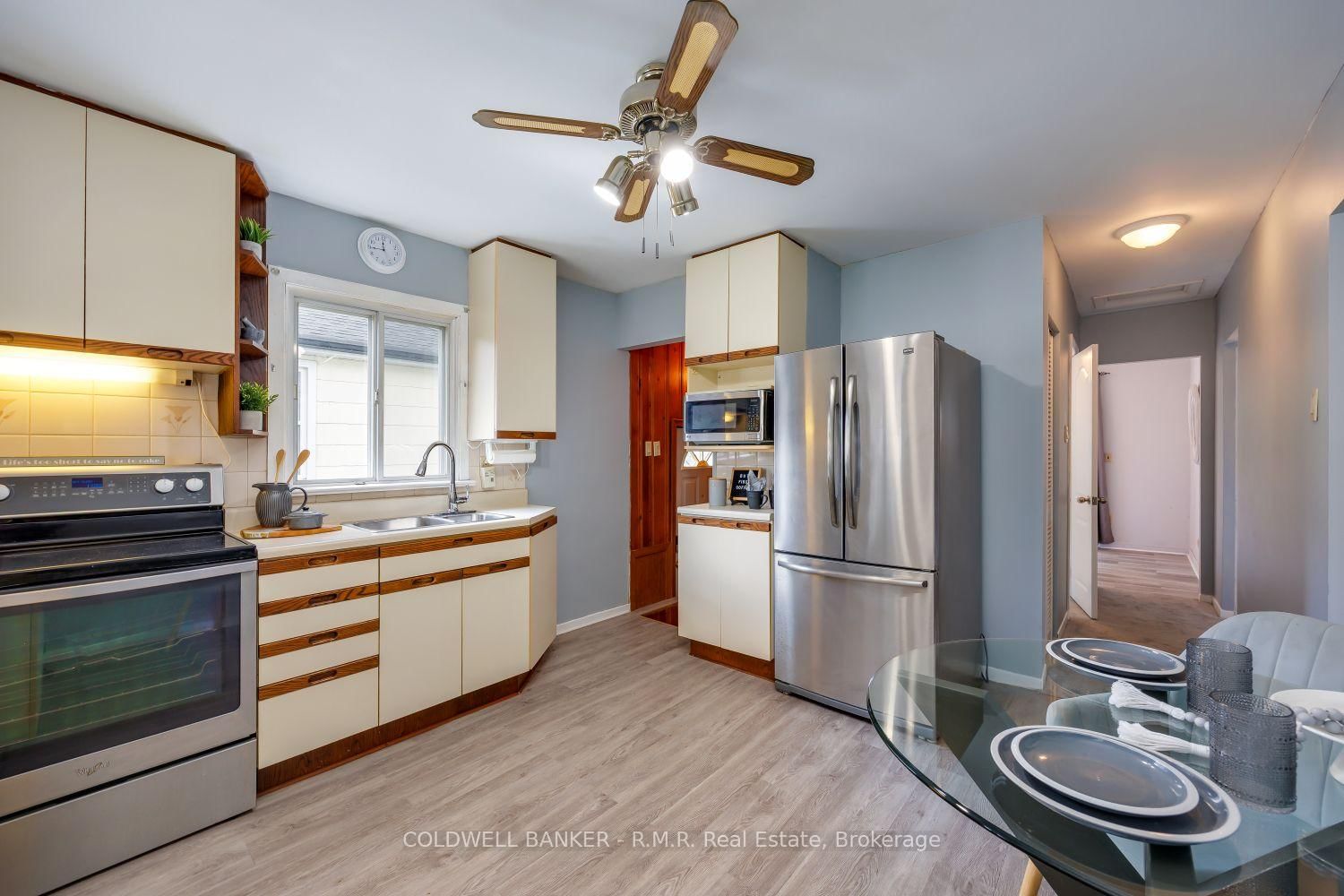 162 Magnolia Avenue • Toronto, ON photo 9