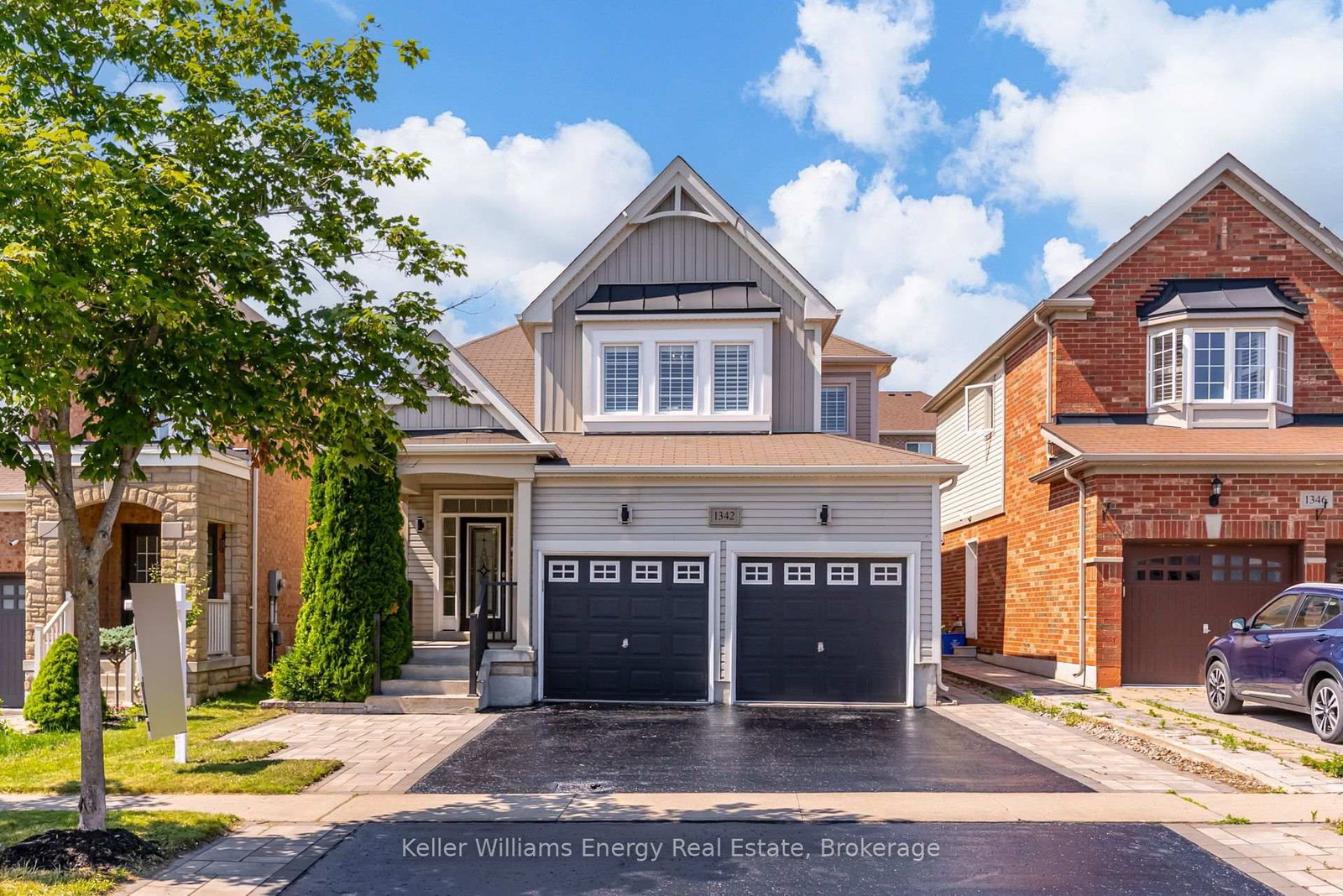 1342 Harlstone Crescent • Oshawa, ON photo 1