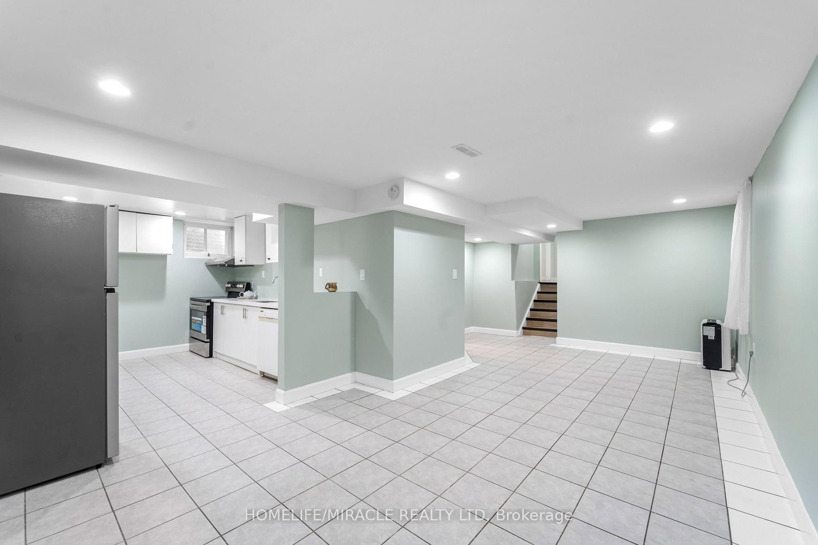203 Centennial Road • Toronto, ON photo 28