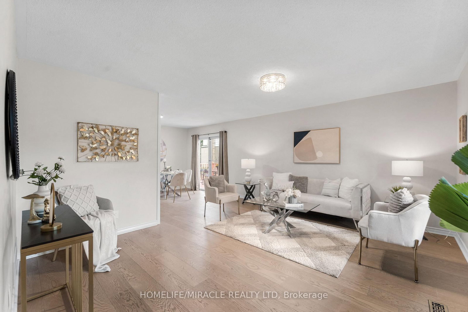 203 Centennial Road • Toronto, ON photo 8