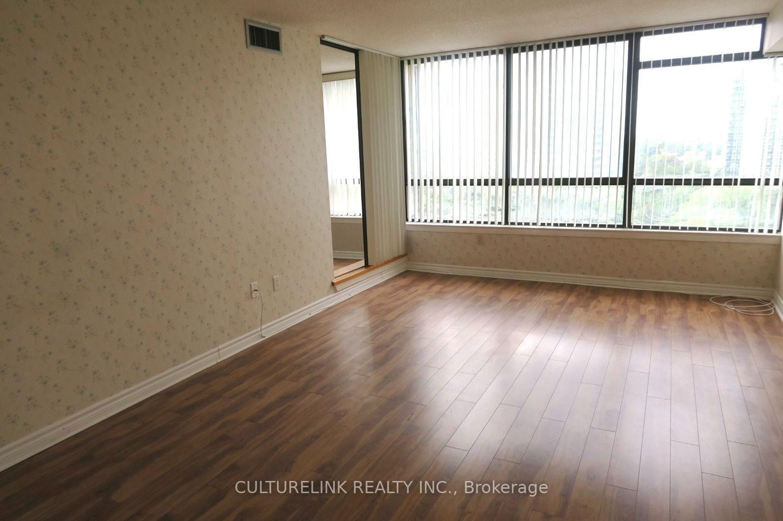 255 Bamburgh Circle • #1005 • Toronto, ON photo 11
