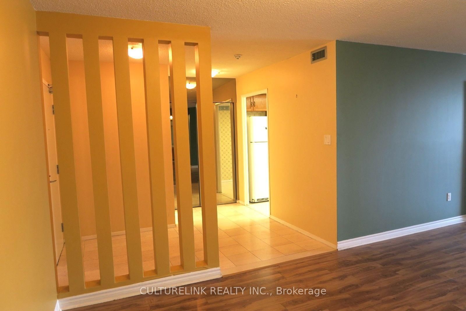 255 Bamburgh Circle • #1005 • Toronto, ON photo 3
