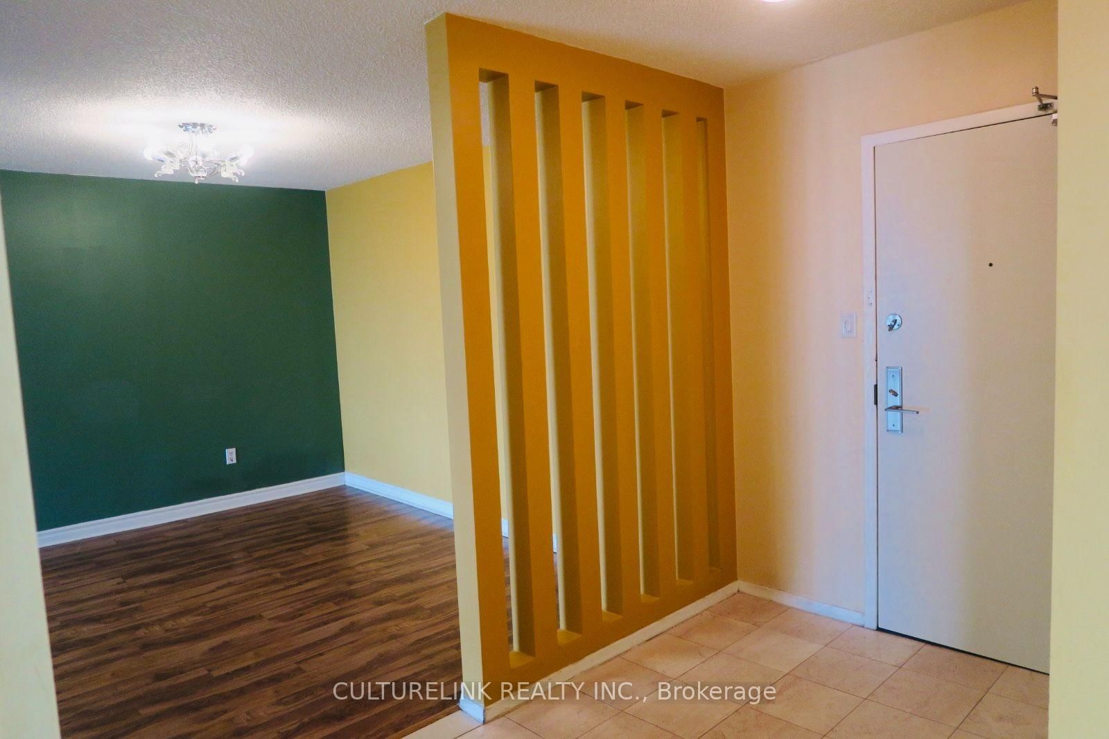 255 Bamburgh Circle • #1005 • Toronto, ON photo 4