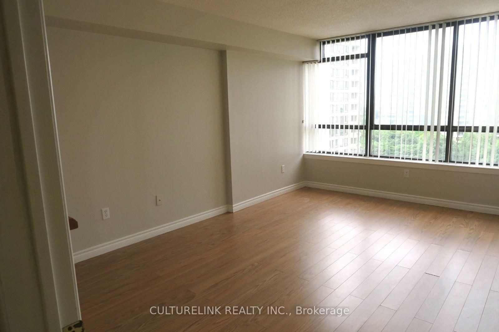 255 Bamburgh Circle • #1005 • Toronto, ON photo 9