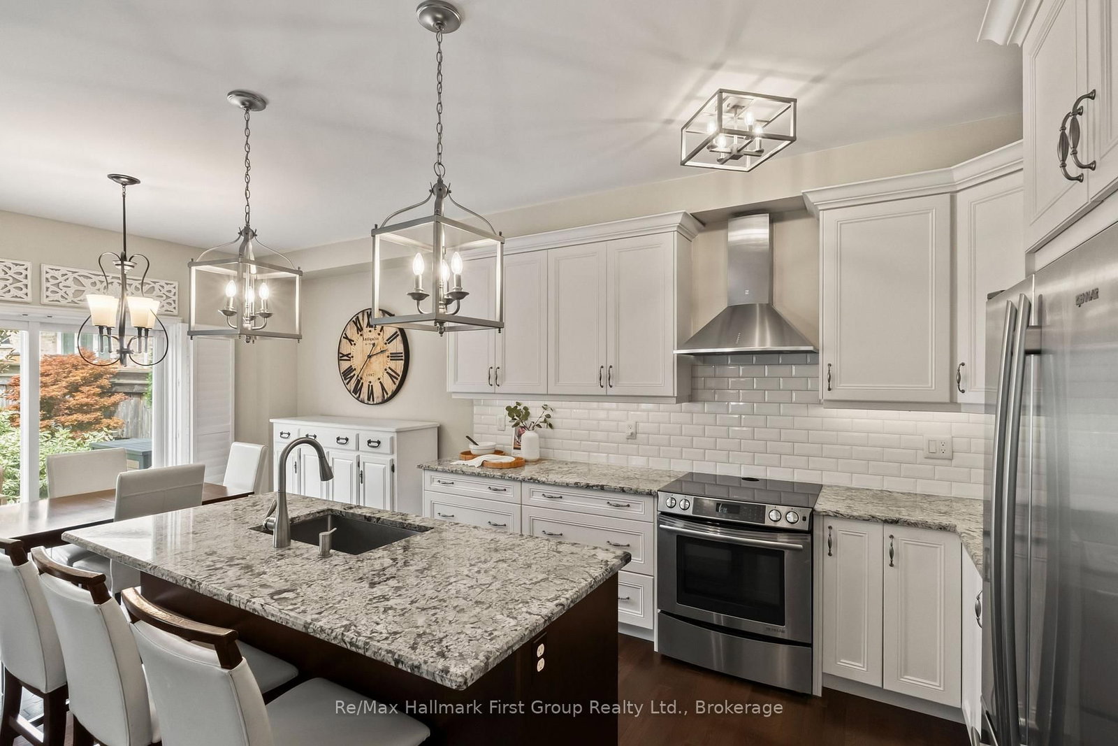 928 Black Cherry Drive • Oshawa, ON photo 12