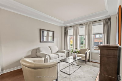928 Black Cherry Drive • Oshawa, ON photo 9
