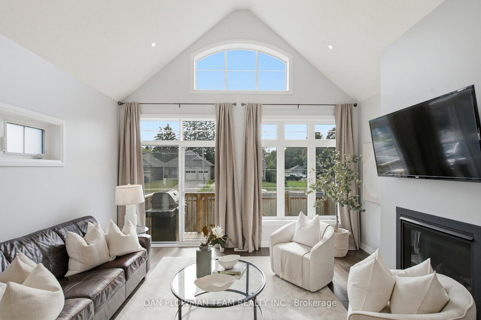 2 Holtby Court • Scugog, ON photo 11