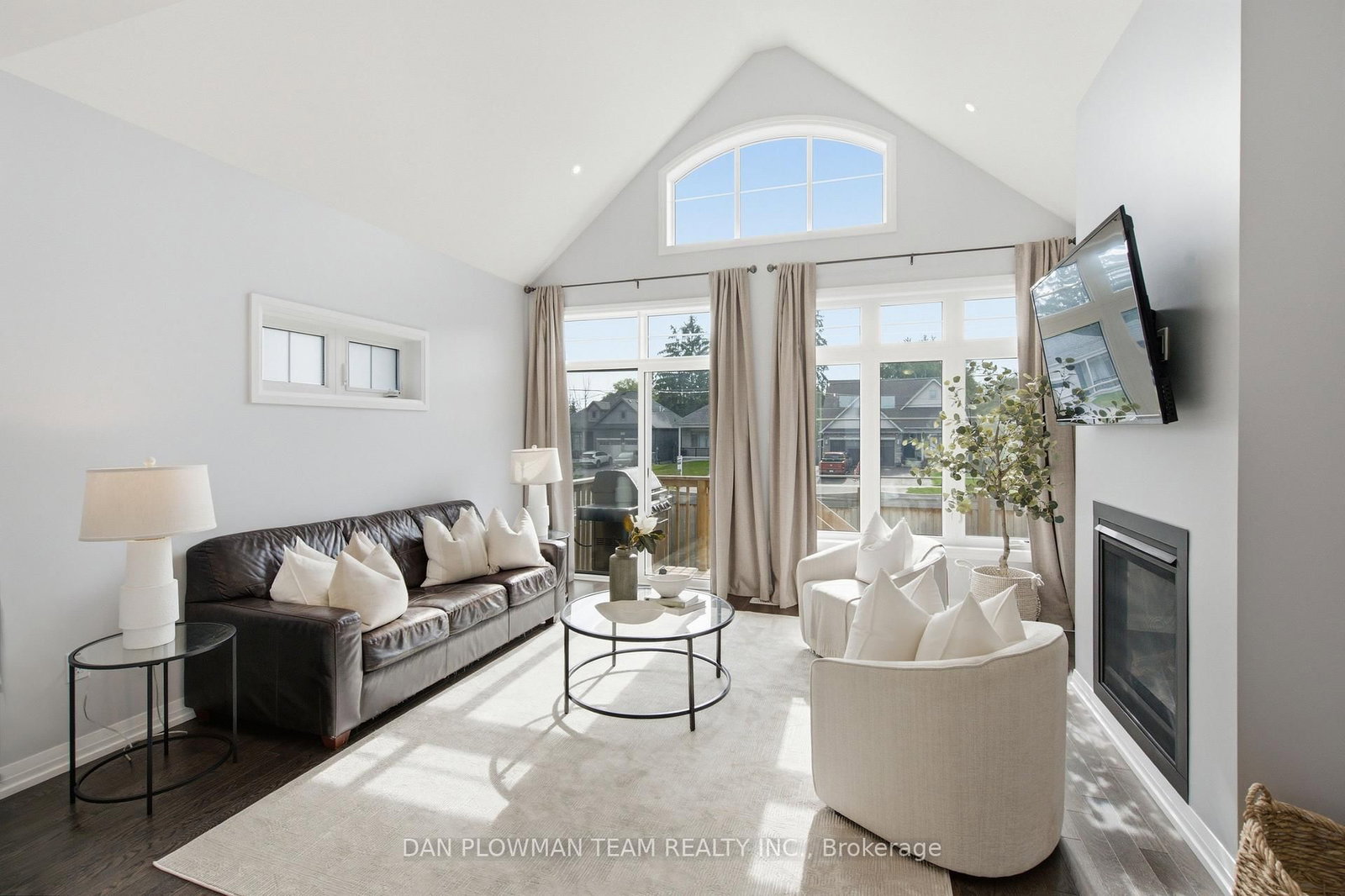 2 Holtby Court • Scugog, ON photo 12