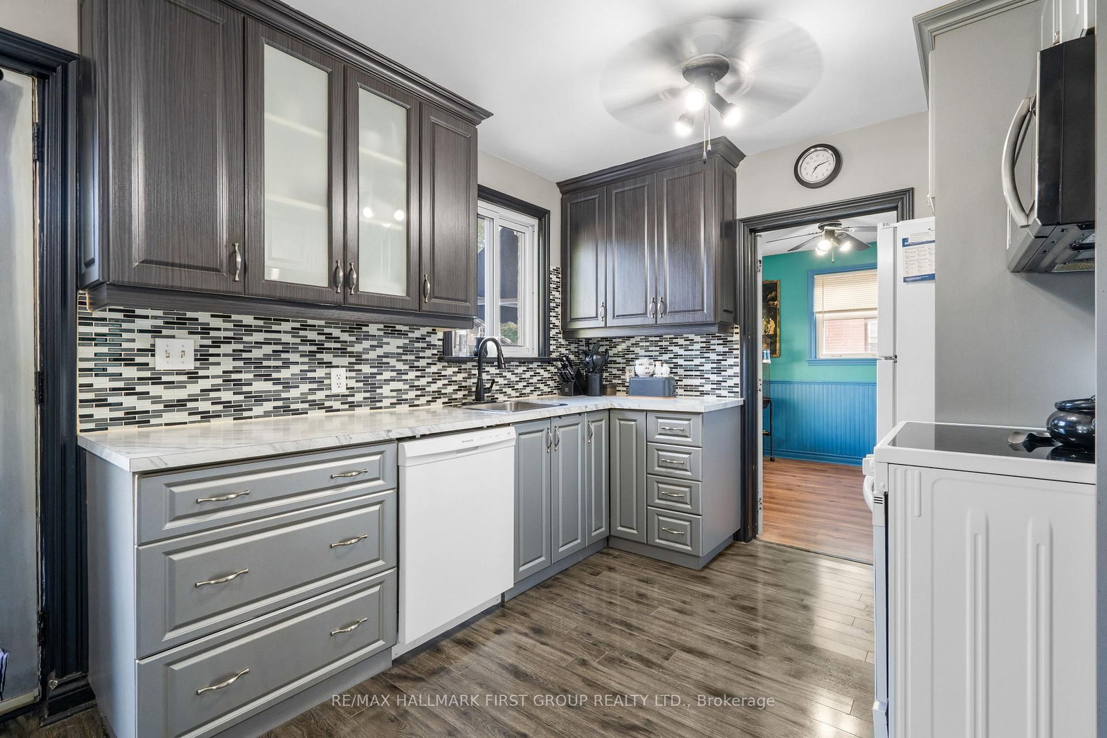 99 Pontiac Avenue • Oshawa, ON photo 4