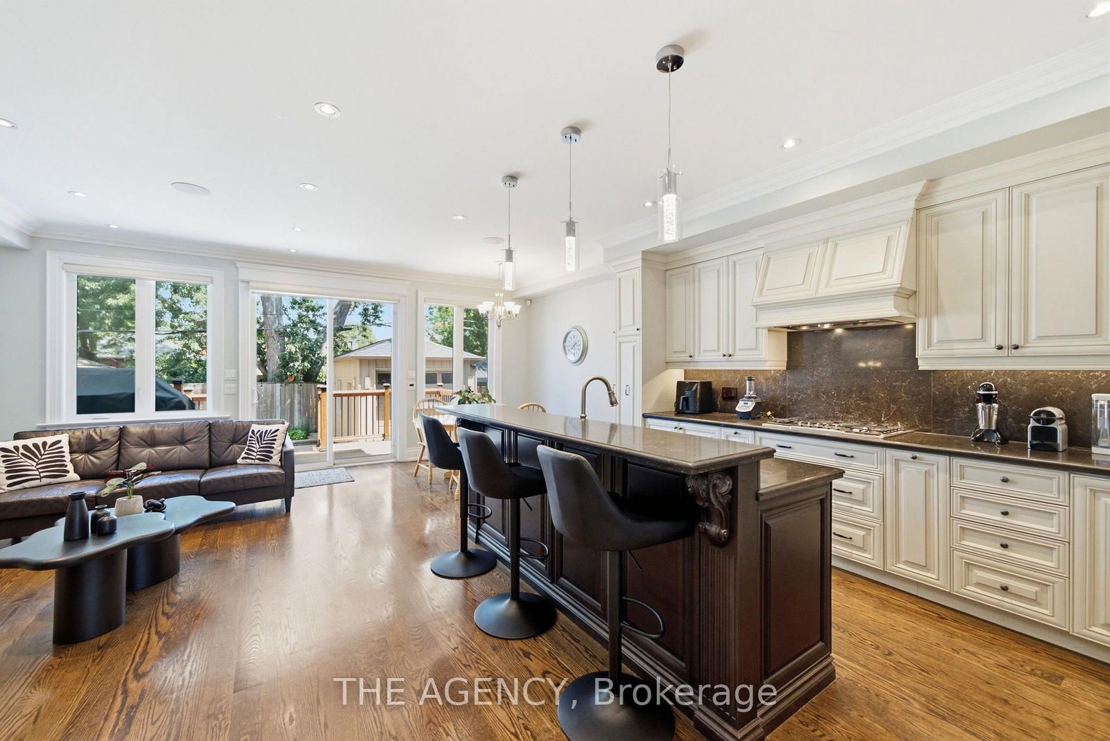 11 Northbrook Road • Toronto, ON photo 15