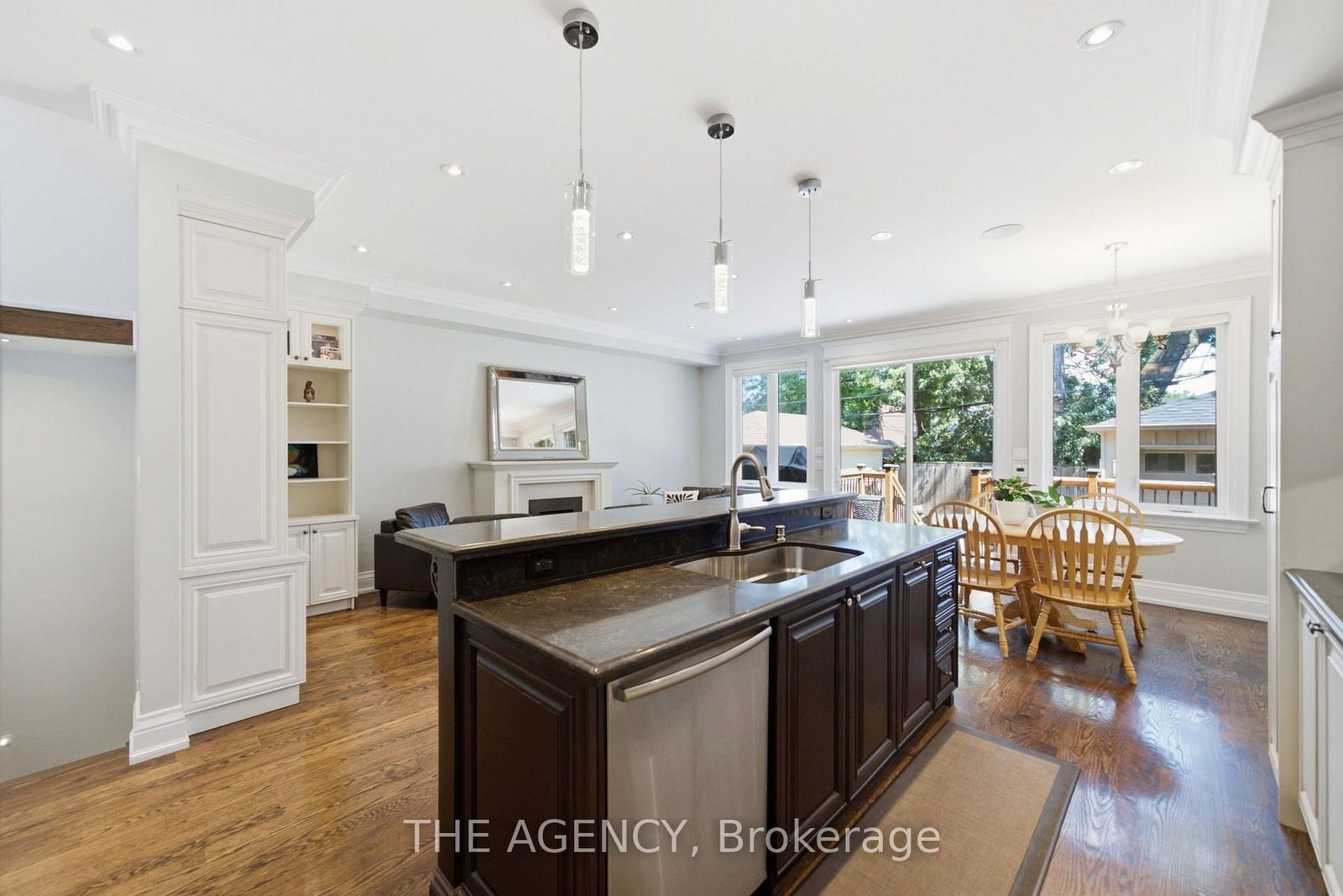 11 Northbrook Road • Toronto, ON photo 18