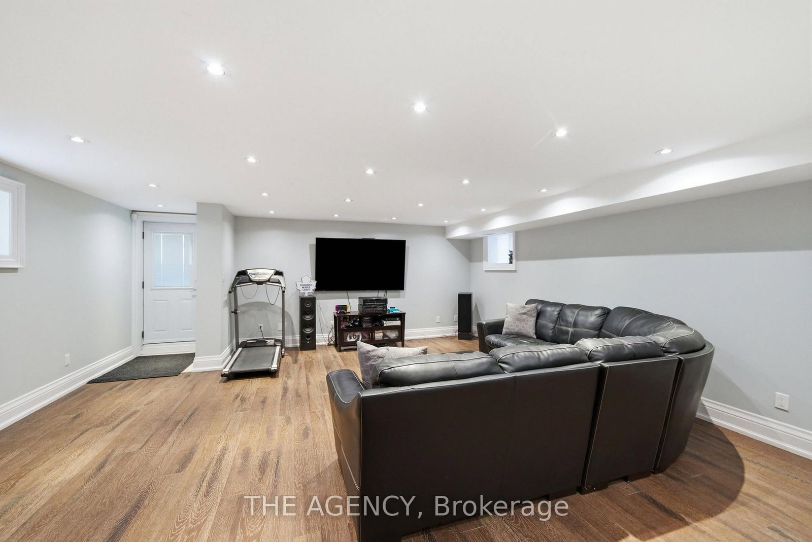 11 Northbrook Road • Toronto, ON photo 29