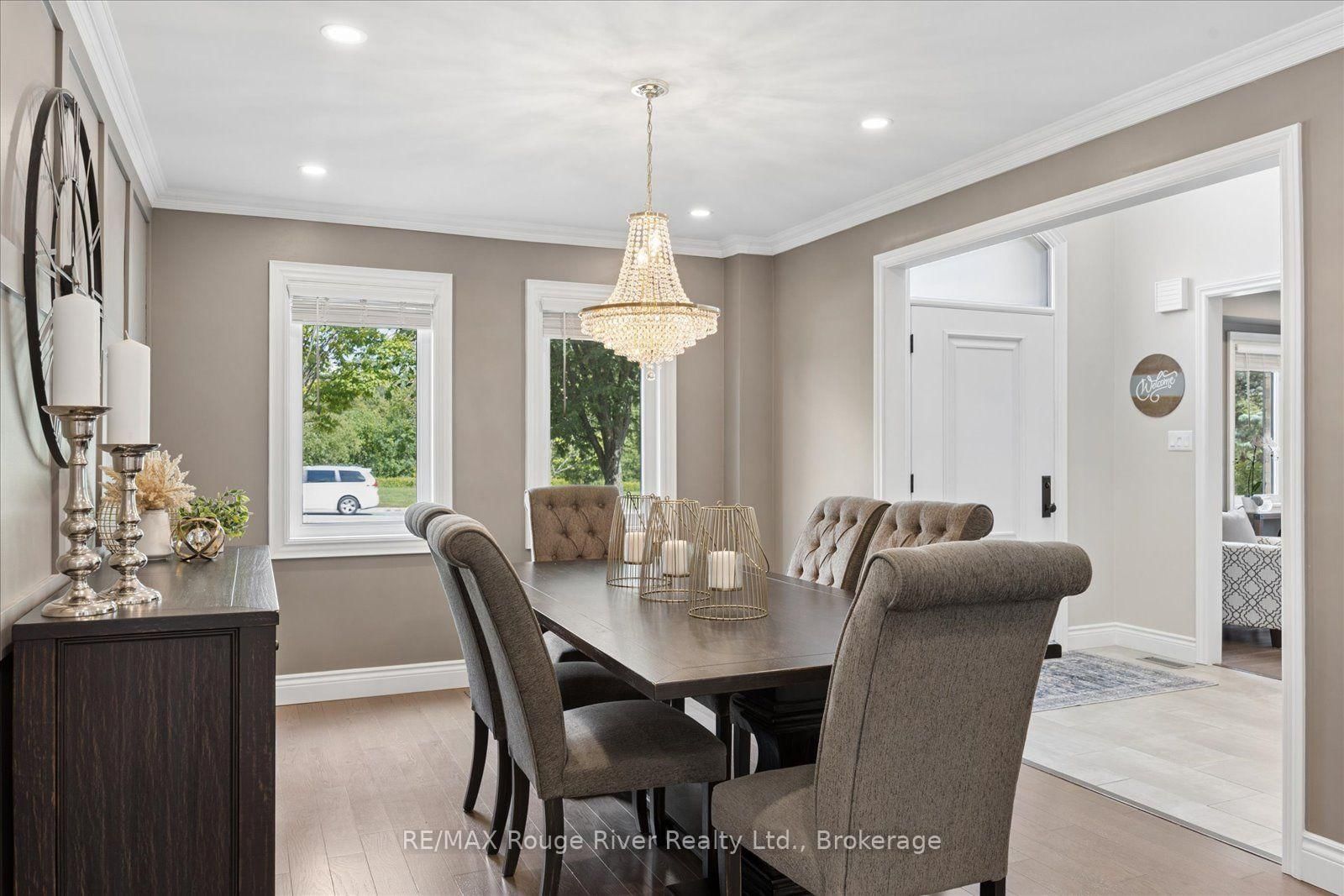 10 Windbreak Crescent • Whitby, ON photo 10