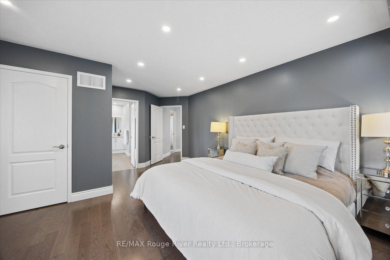 10 Windbreak Crescent • Whitby, ON photo 29
