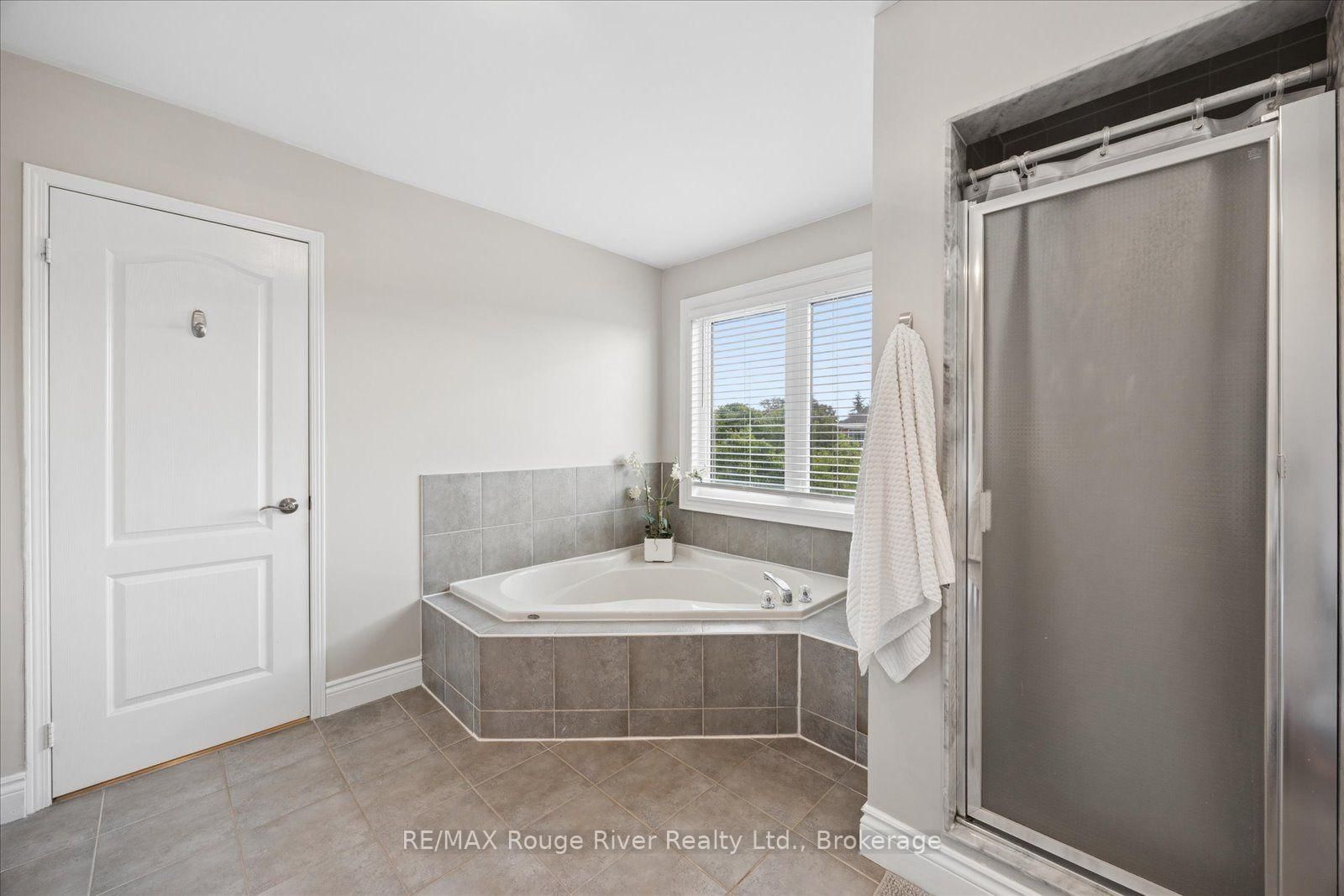 10 Windbreak Crescent • Whitby, ON photo 31
