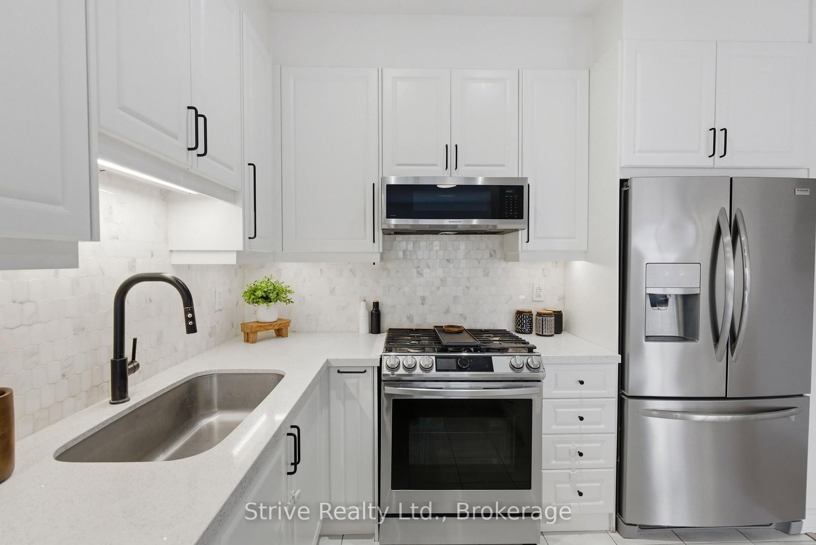 31 Southampton Street • Scugog, ON photo 10
