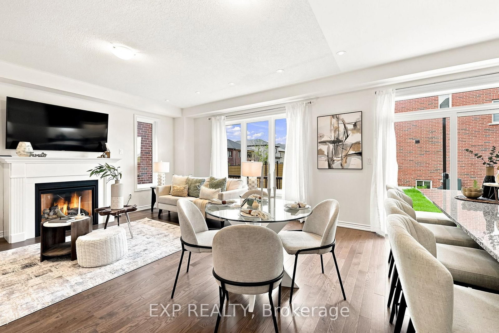 2144 Hallandale Street • Oshawa, ON photo 13