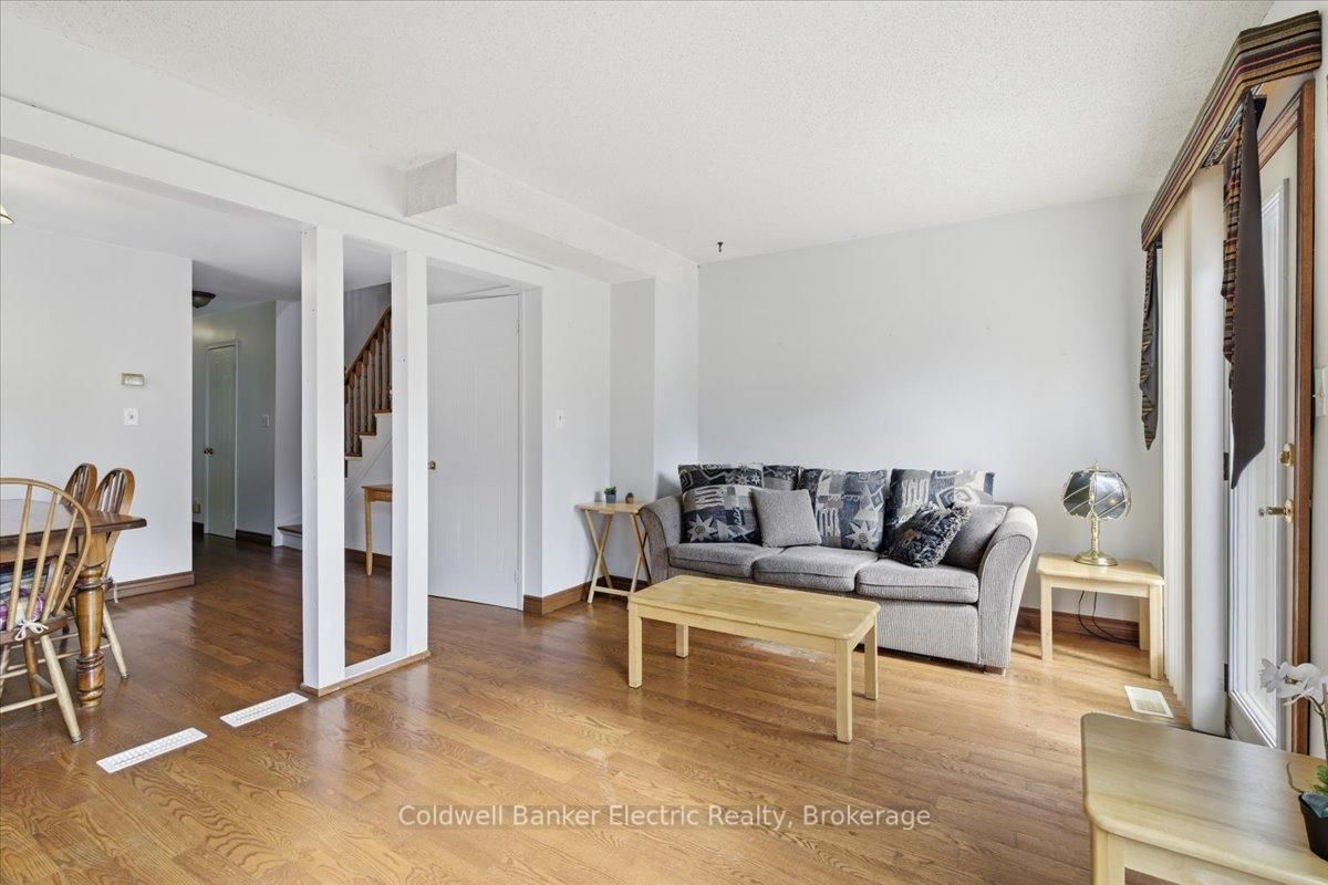 3 Walbridge Court • Clarington, ON photo 11
