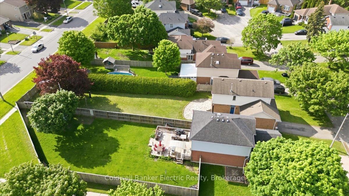 3 Walbridge Court • Clarington, ON photo 39