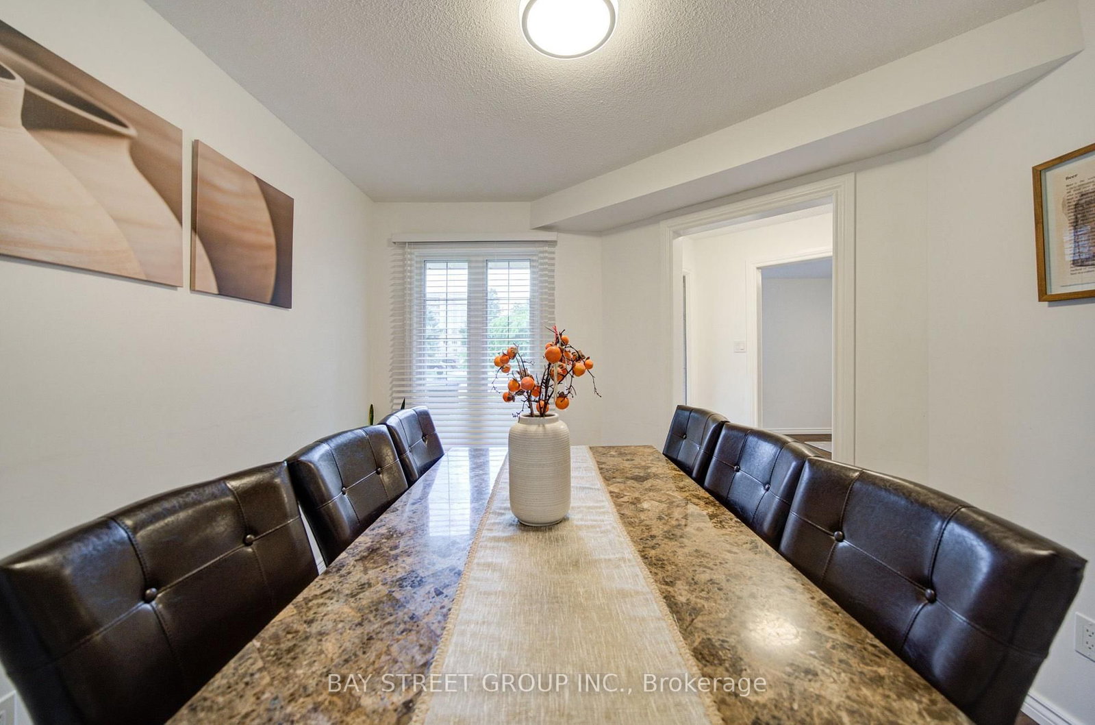 10 Hemingford Place • Whitby, ON photo 17