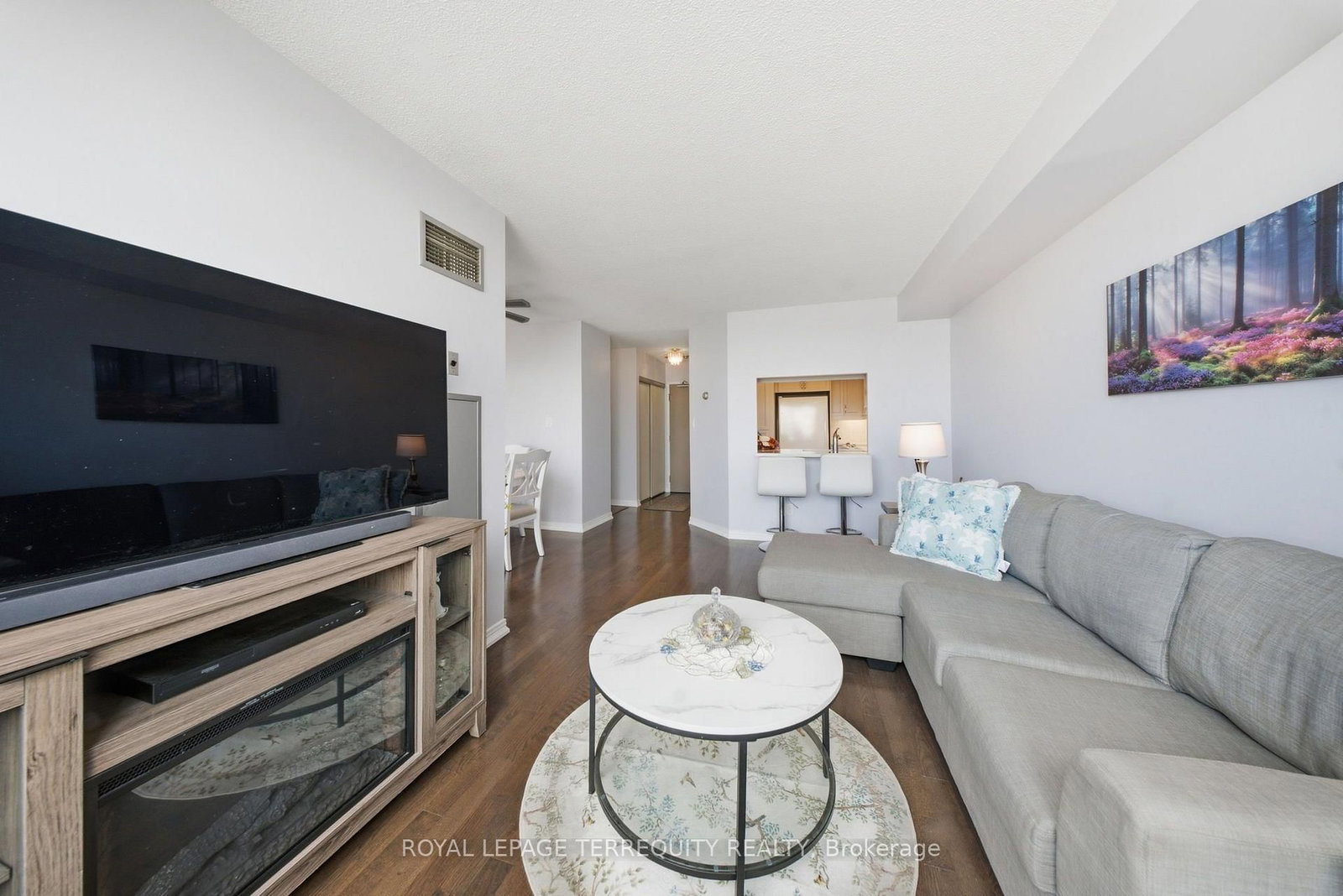 711 Rossland Road E • #606 • Whitby, ON photo 12