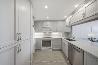 711 Rossland Road E • #606 • Whitby, ON photo 4