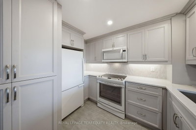 711 Rossland Road E • #606 • Whitby, ON photo 7