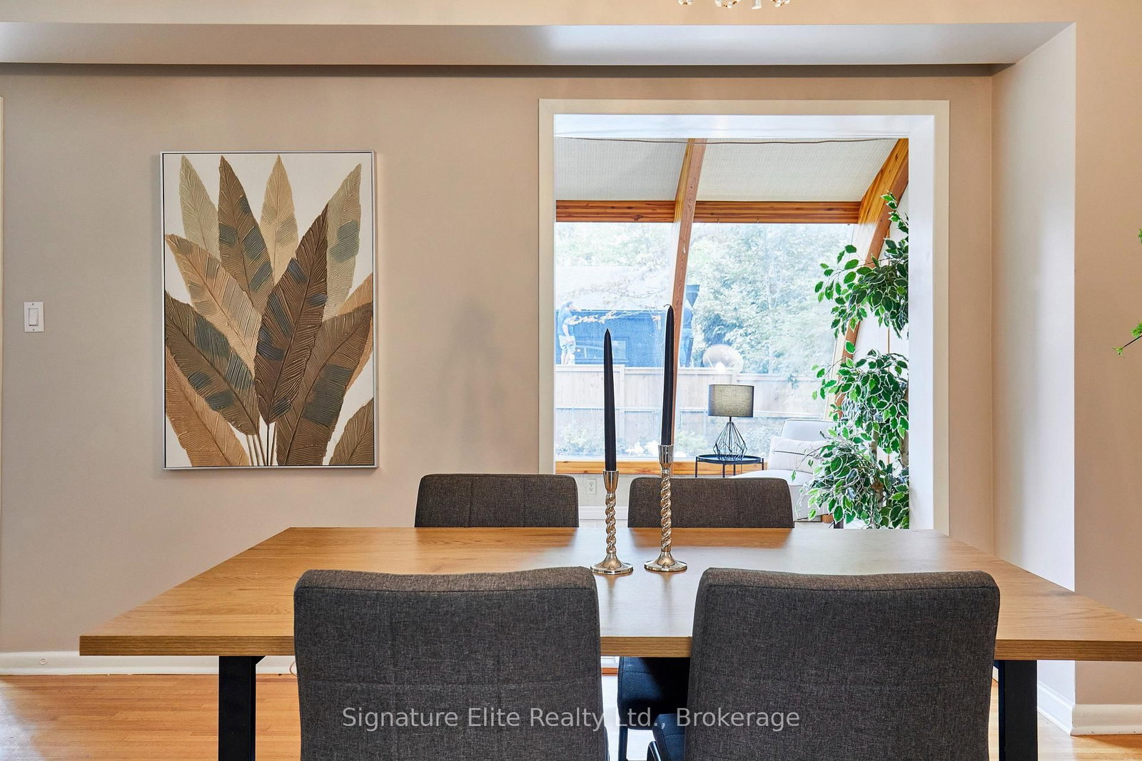 7 Lyncroft Drive • Toronto, ON photo 10