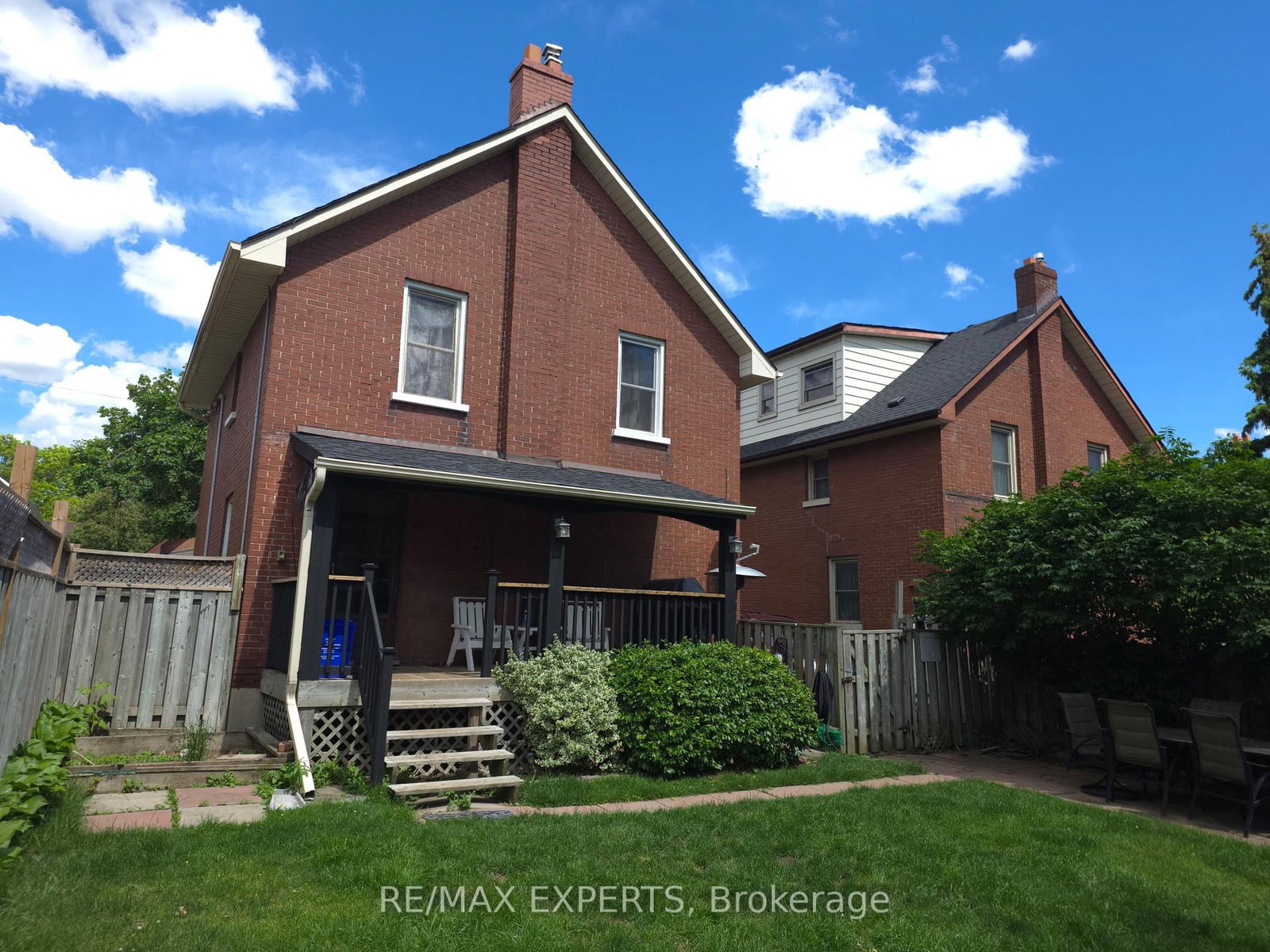 18 Rowe Street • Oshawa, ON photo 31