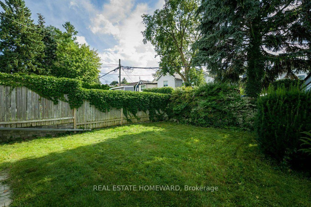 94 Wiley Avenue • Toronto, ON photo 23