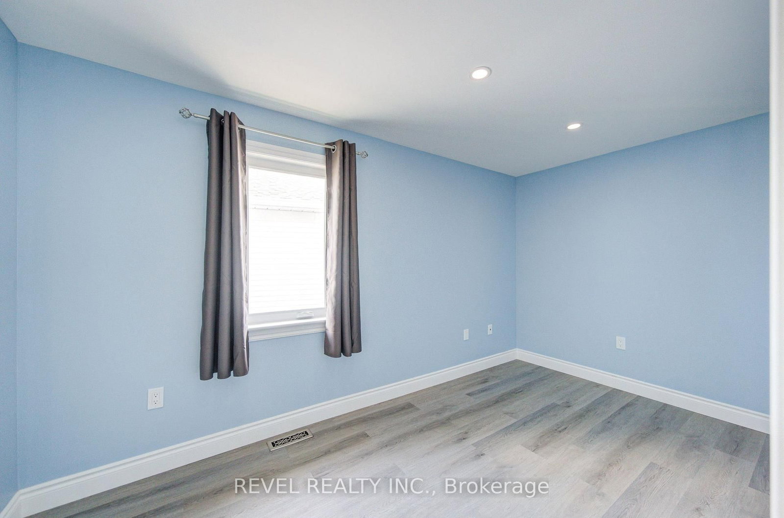 2141 Theoden Court • Pickering, ON photo 29