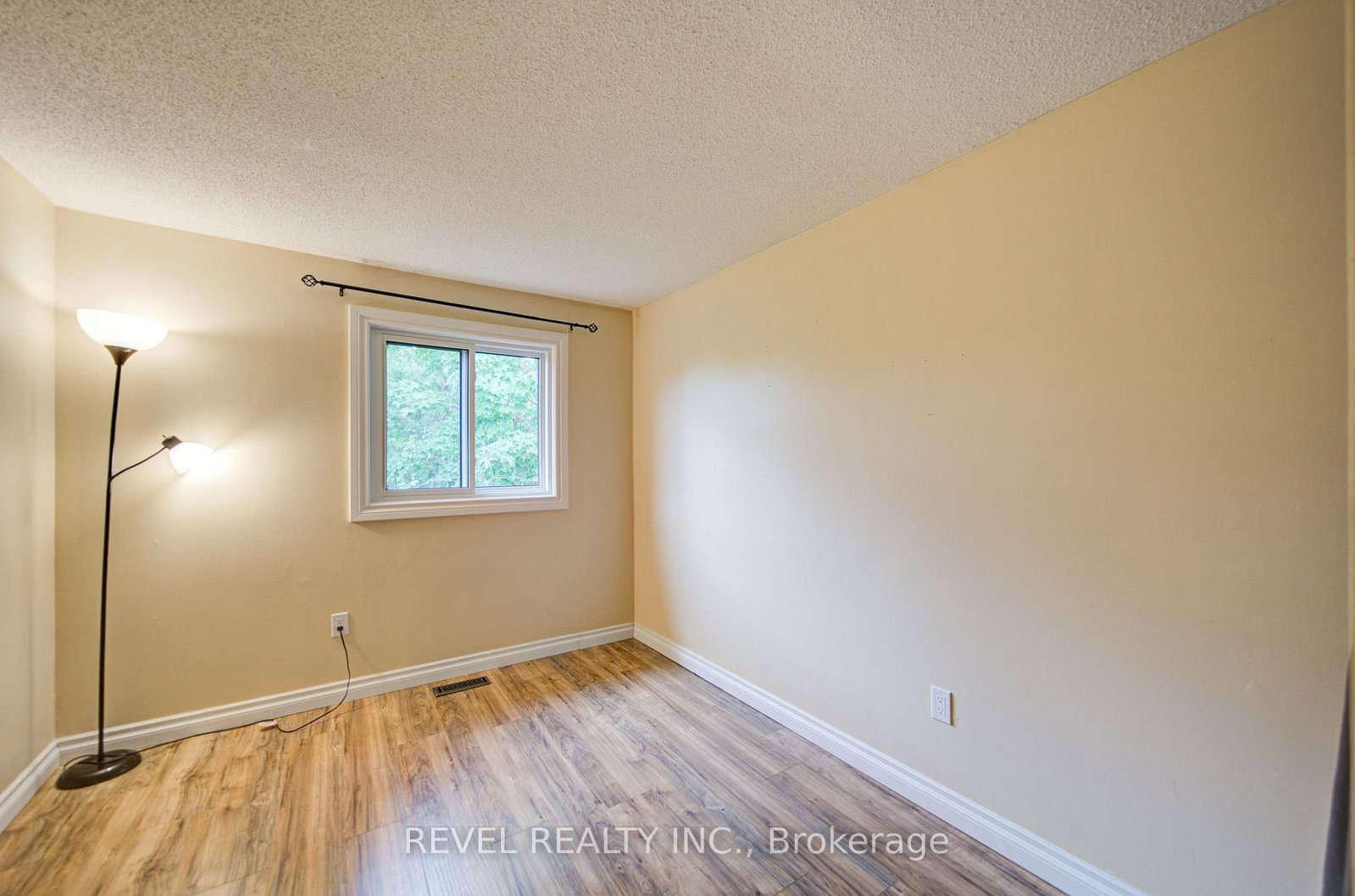 2141 Theoden Court • Pickering, ON photo 34