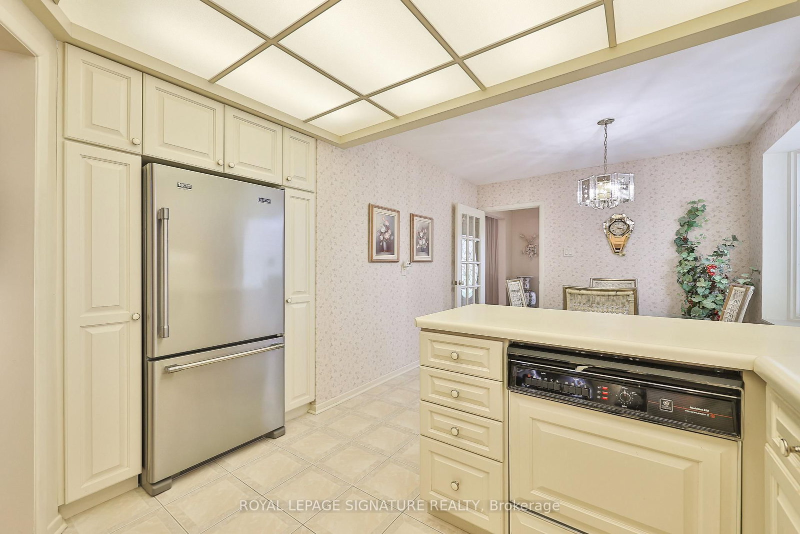 14 Logstone Crescent • Toronto, ON photo 15