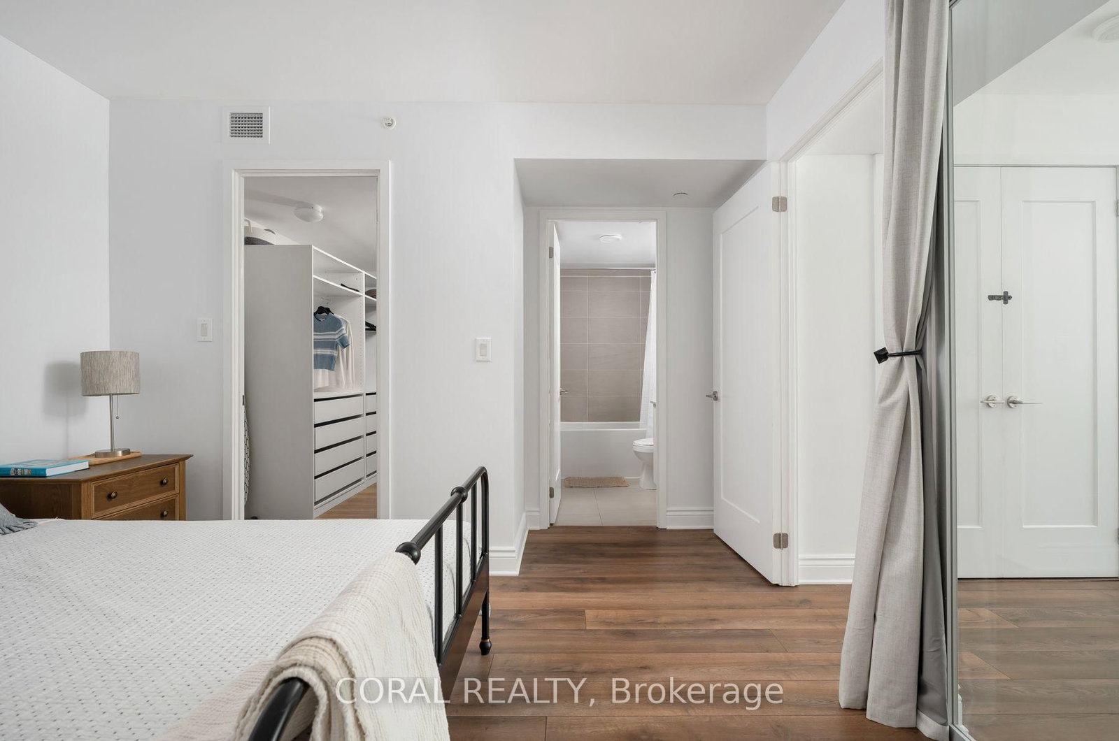 1350 Kingston Road • #TH10 • Toronto, ON photo 35