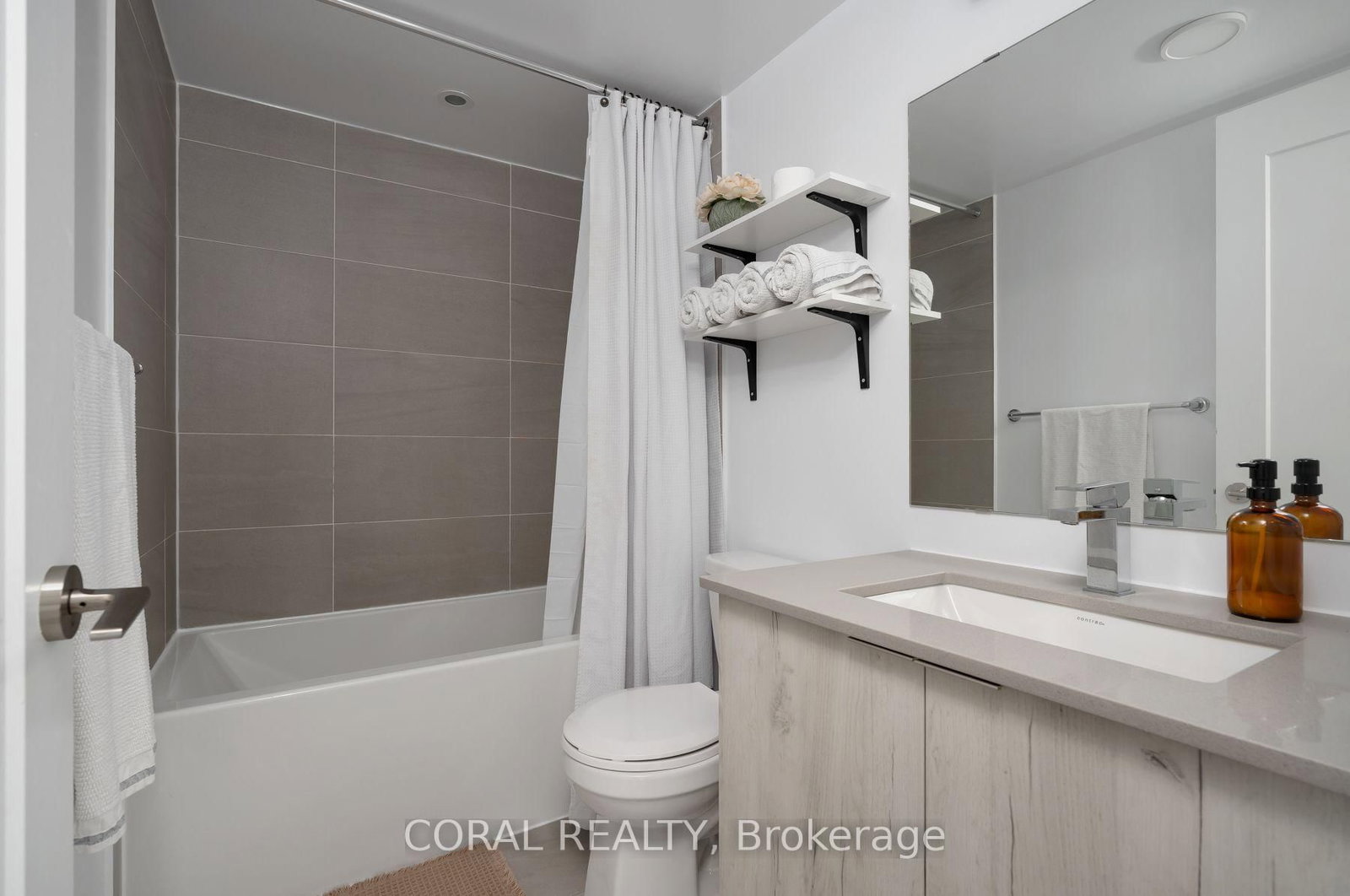 1350 Kingston Road • #TH10 • Toronto, ON photo 37