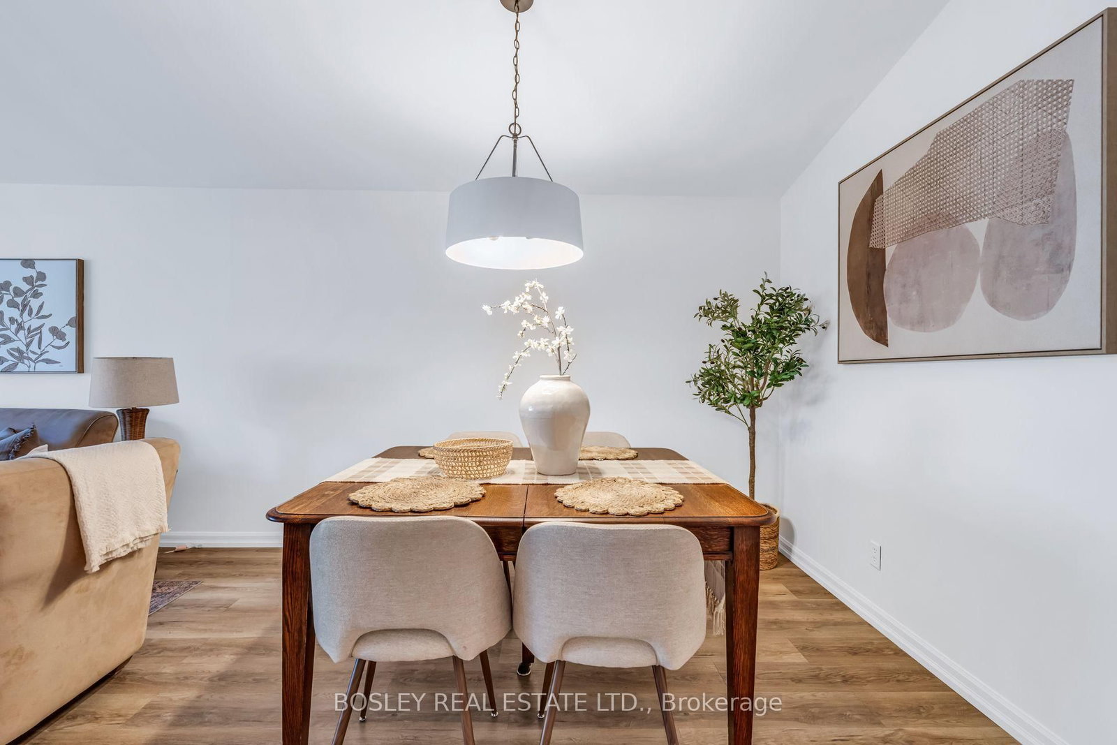 858 Modlin Road • Pickering, ON photo 14