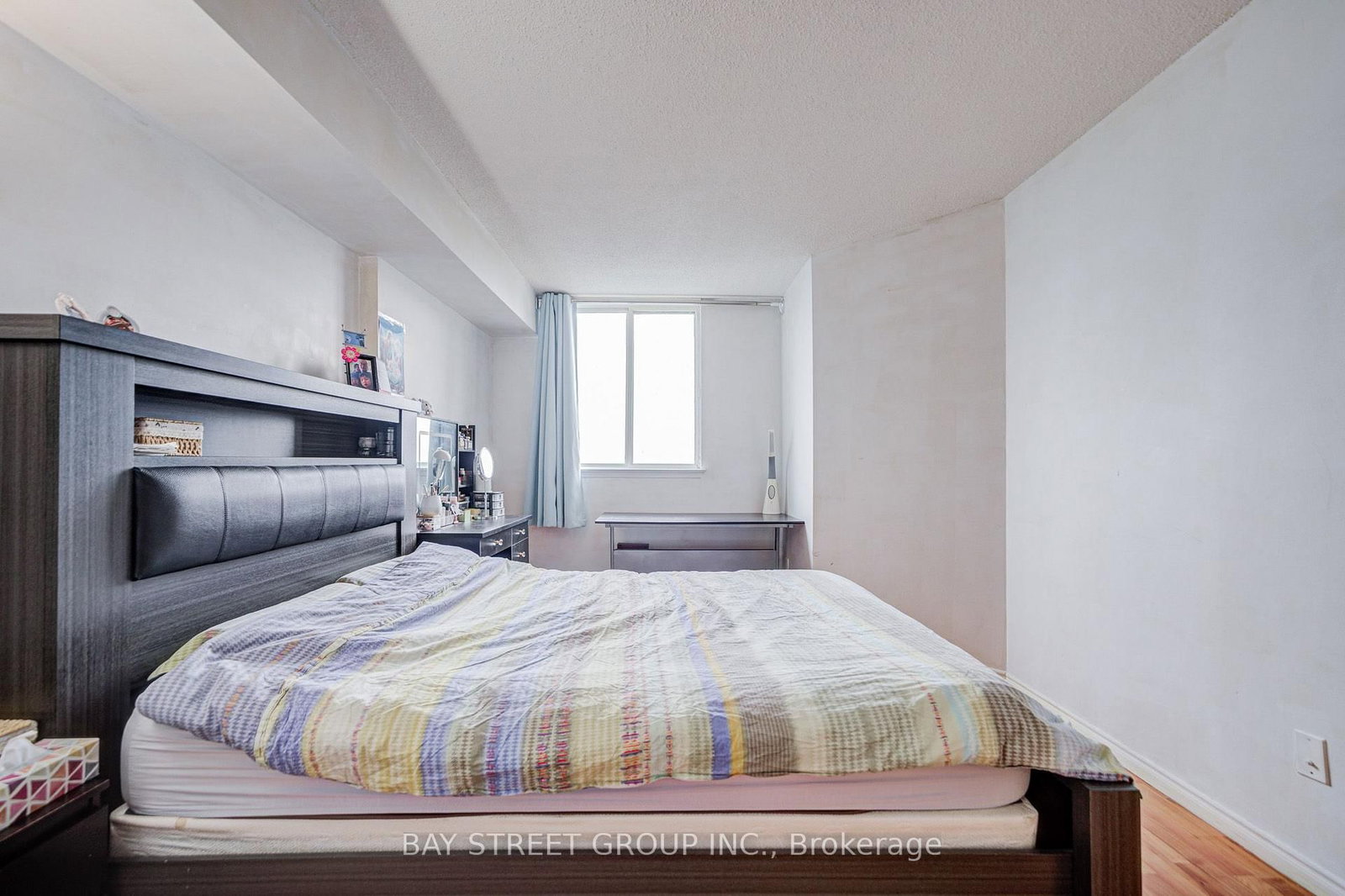 160 alton towers Circle • #1607 • Toronto, ON photo 27