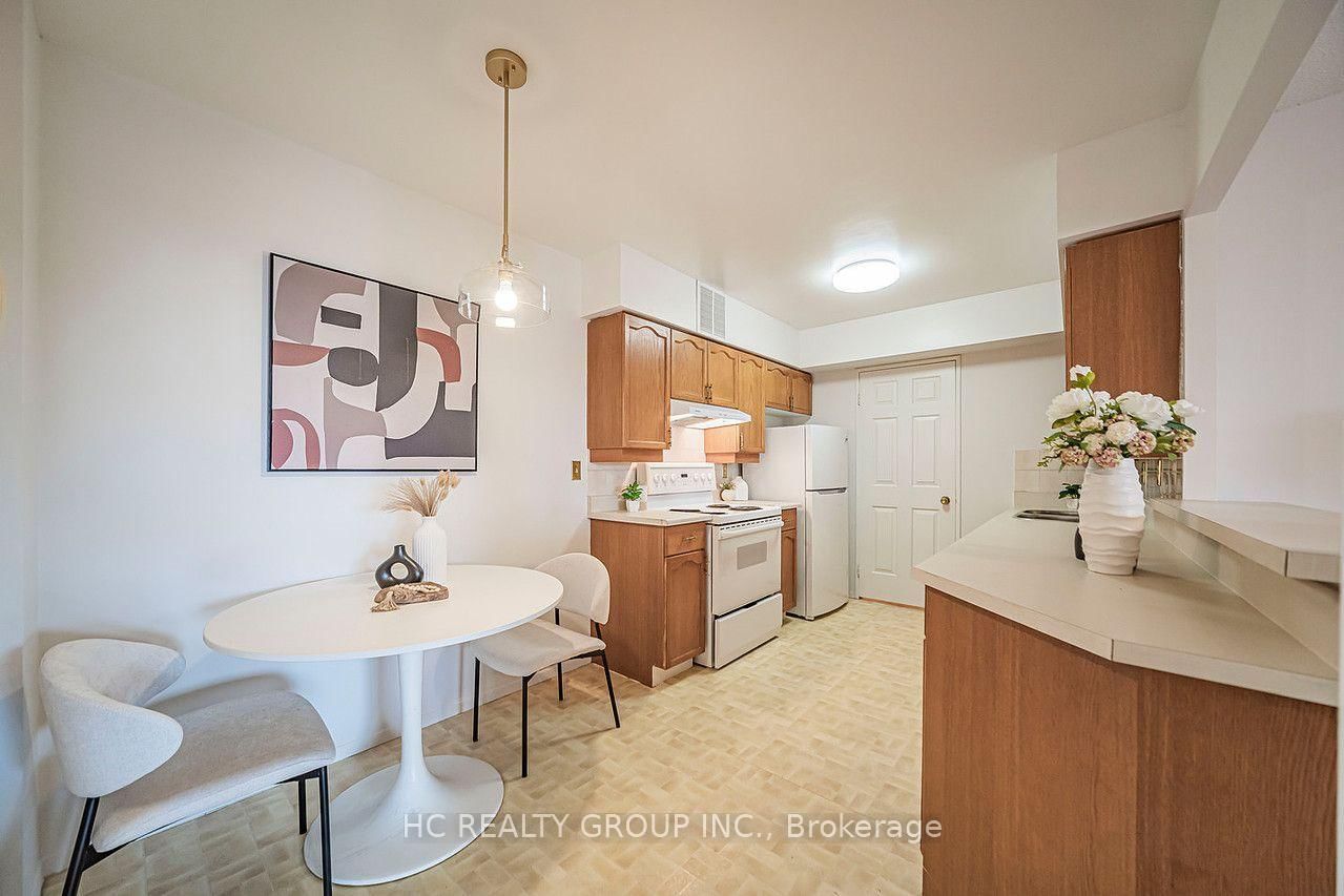 175 Bamburgh Circle • #417 • Toronto, ON photo 17