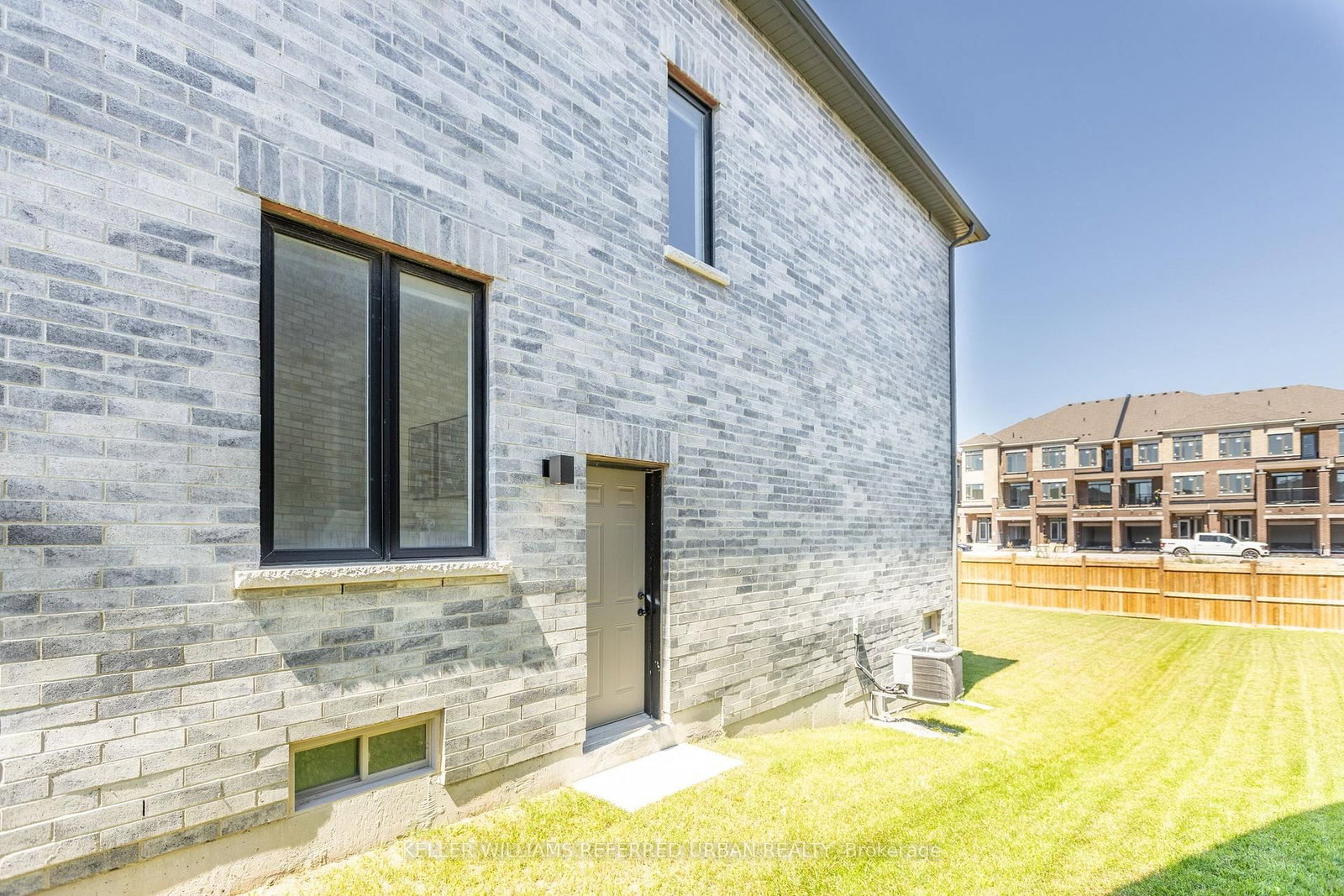 73 Armilia Place • Whitby, ON photo 50