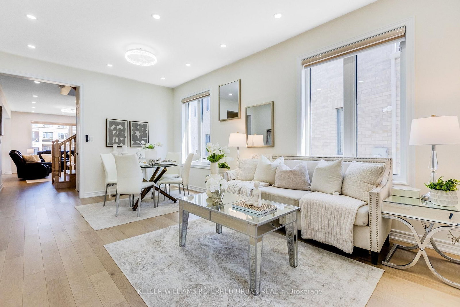 73 Armilia Place • Whitby, ON photo 8