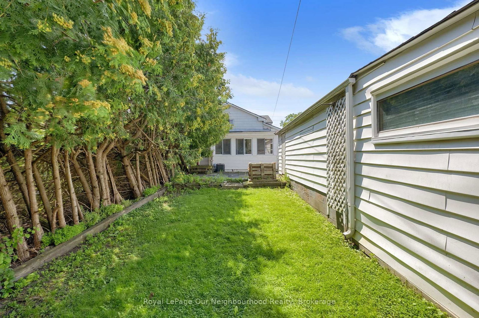 66 Wellington Street • Clarington, ON photo 38