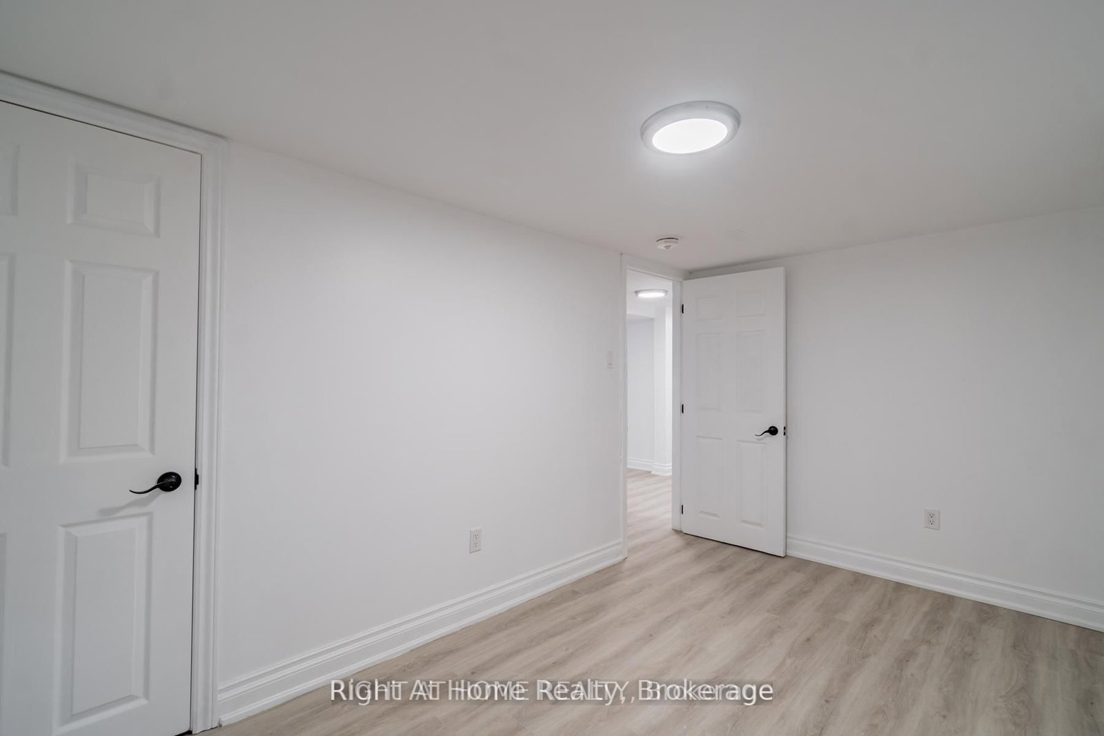 899 Florell Dr, Oshawa, view 13