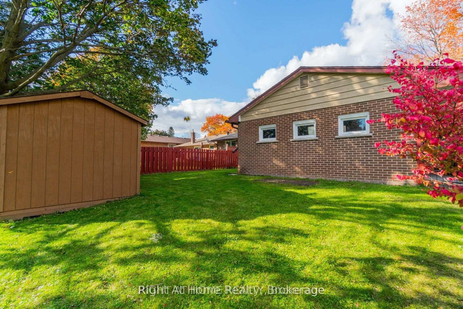 899 Florell Dr, Oshawa, view 16