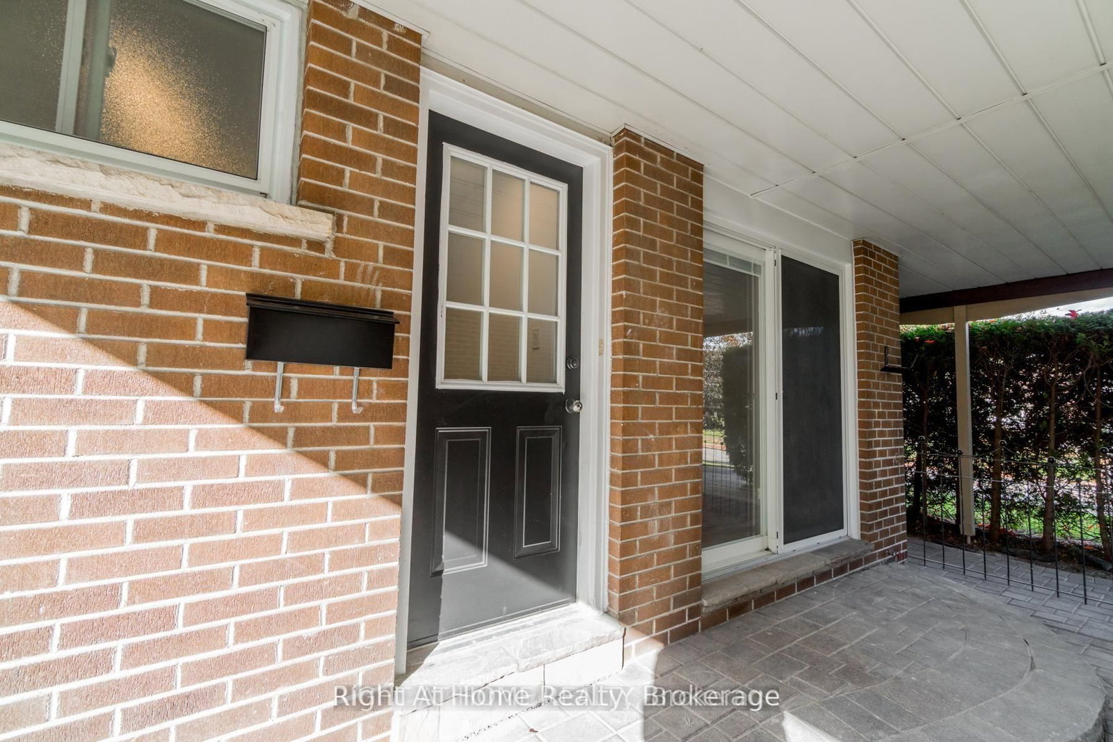 899 Florell Dr, Oshawa, view 3