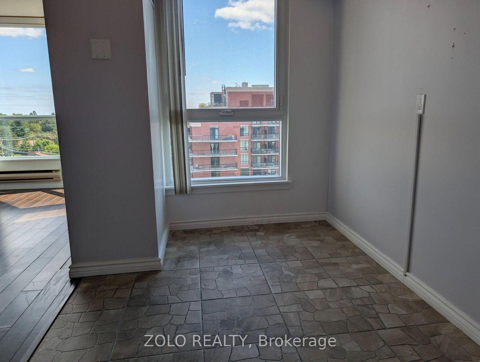 3233 Eglinton Avenue E • #805 • Toronto, ON photo 8