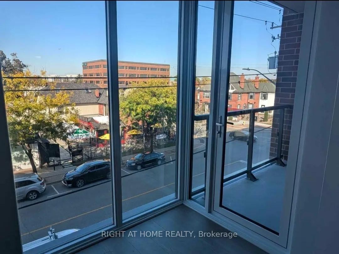 201 BROCK Street S • #211 • Whitby, ON photo 12